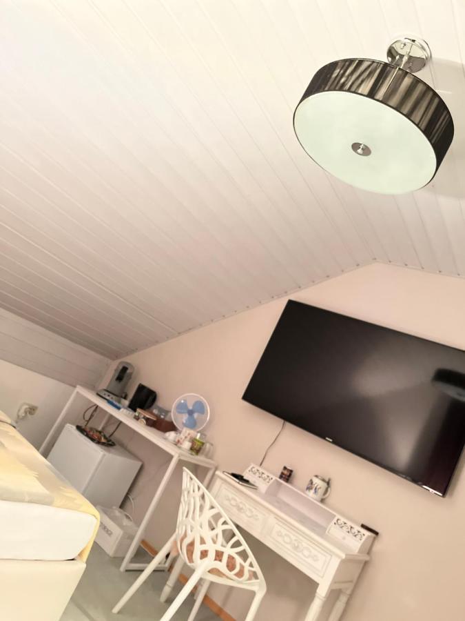 Zimmer Zum Wohlfuehlen Eching (Landshut) Exterior foto